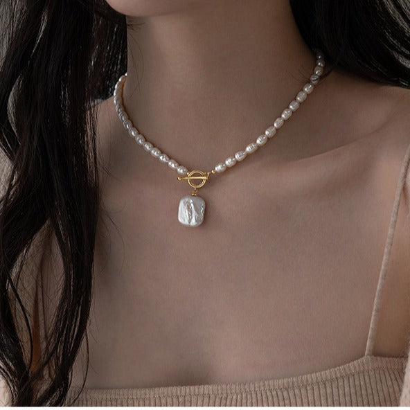 Empress Heirloom Necklace & Earrings Set Vista