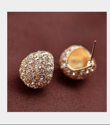 Pretty Petals Earrings In Diamond Crystals Vista Shops