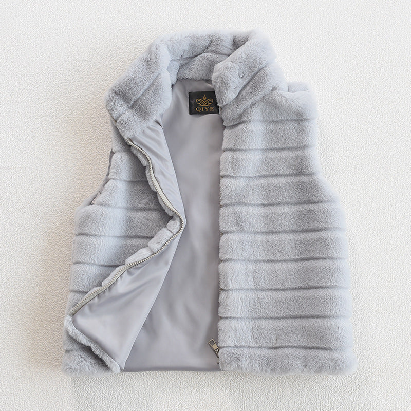 Velvety Winter Faux Fur Vest Jacket Vista