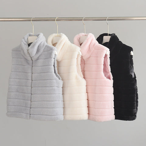 Velvety Winter Faux Fur Vest Jacket Vista