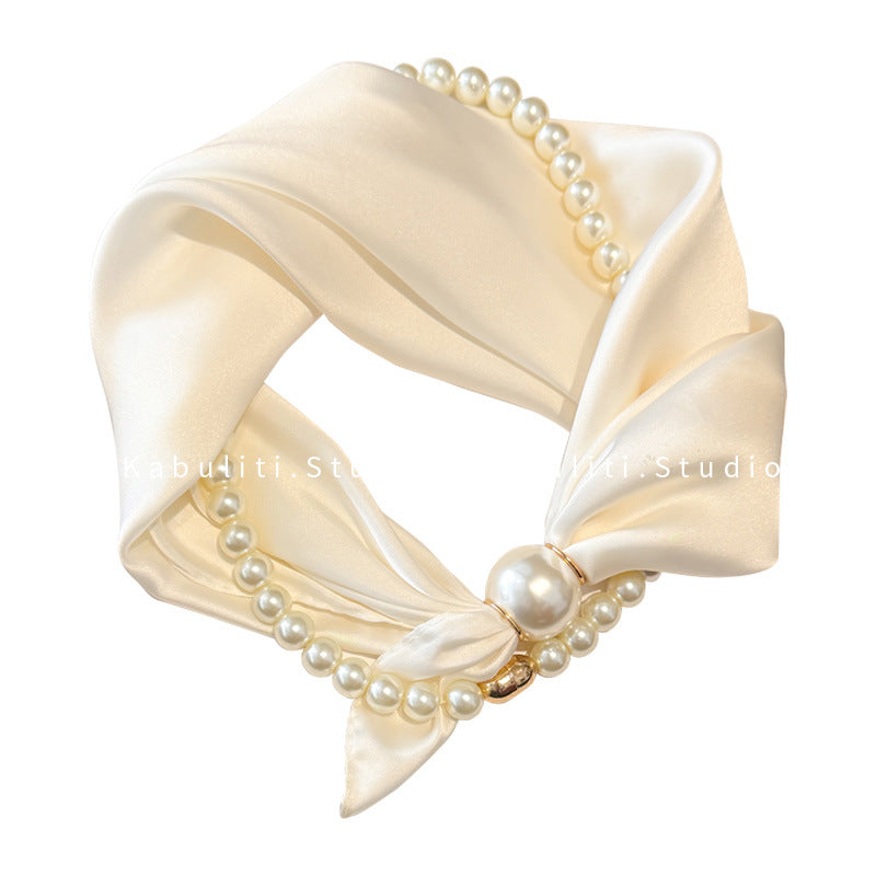 Gloosyka Lustrous Silk Scarf Necklace with Magnetic Pearl Clasp Vista