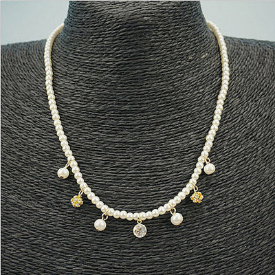 CHARMING PEARLS Privilege Necklace Vista Shops