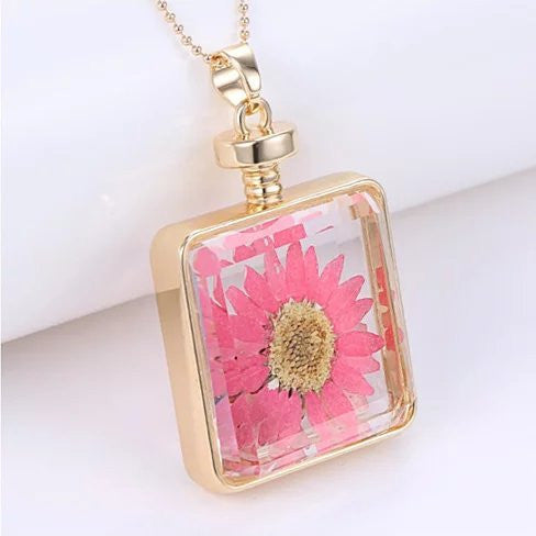 Coral Floral Big Wildflower Necklace Vista Shops