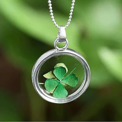 Lucky U Green Clover Leaf Glass Necklace Vista Shops